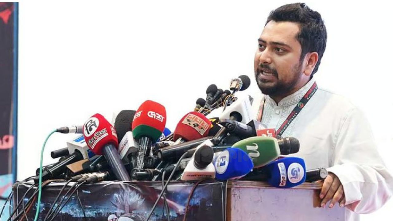 শাপলা  হত্যাকাণ্ডে বিএনপির ভূমিকাও মূল্যায়ন প্রয়োজন: নাহিদ ইসলাম 