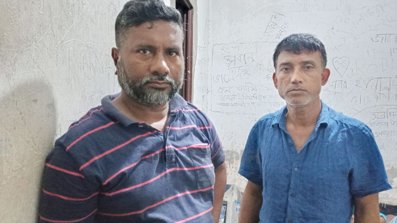 হাতিয়ায় সেনানিবাসের মাংস সরবরাহকারী সেজে ৫২ লাখ টাকার প্রতারণা, আটক ২