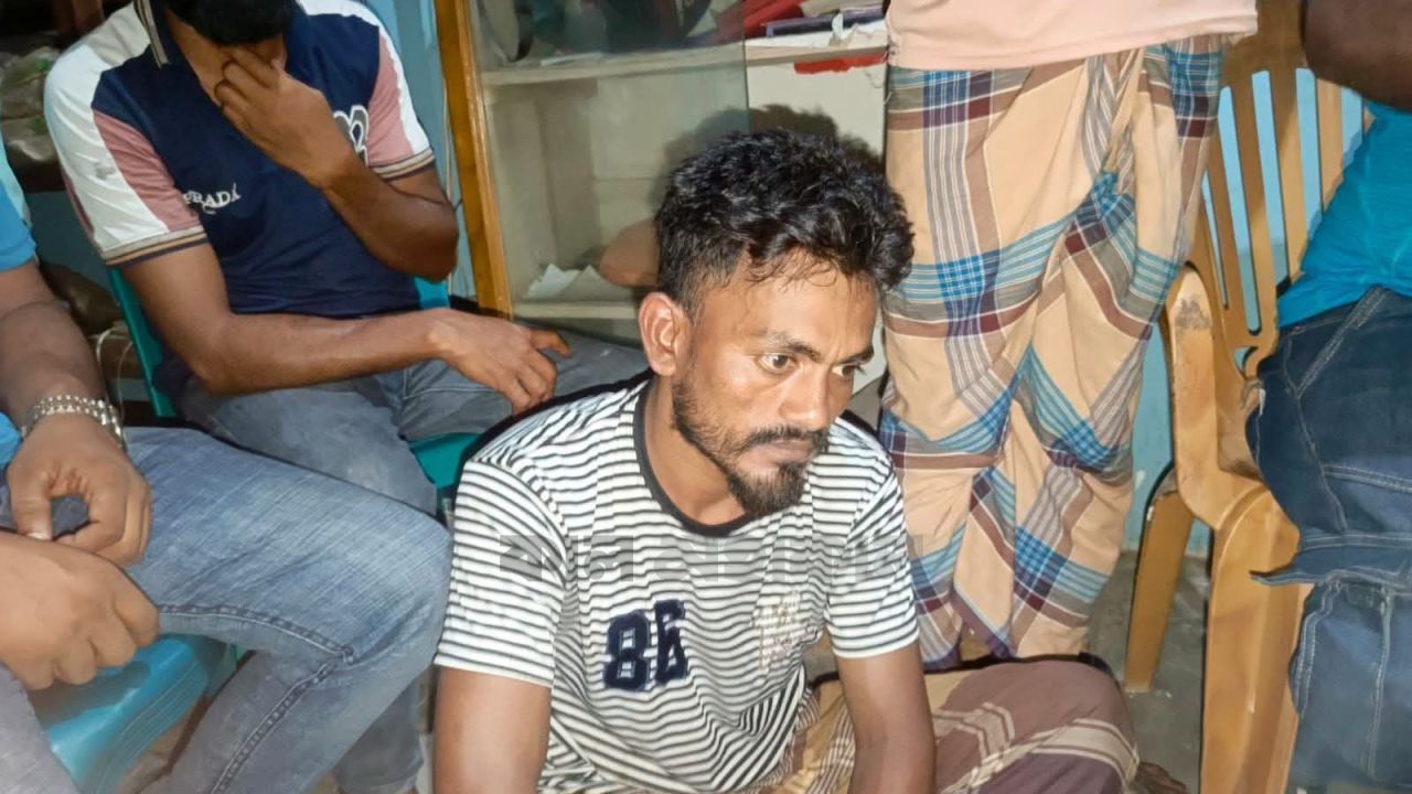 মনপুরায় ইয়াবাসহ মাদক ব্যবসায়ী আটক