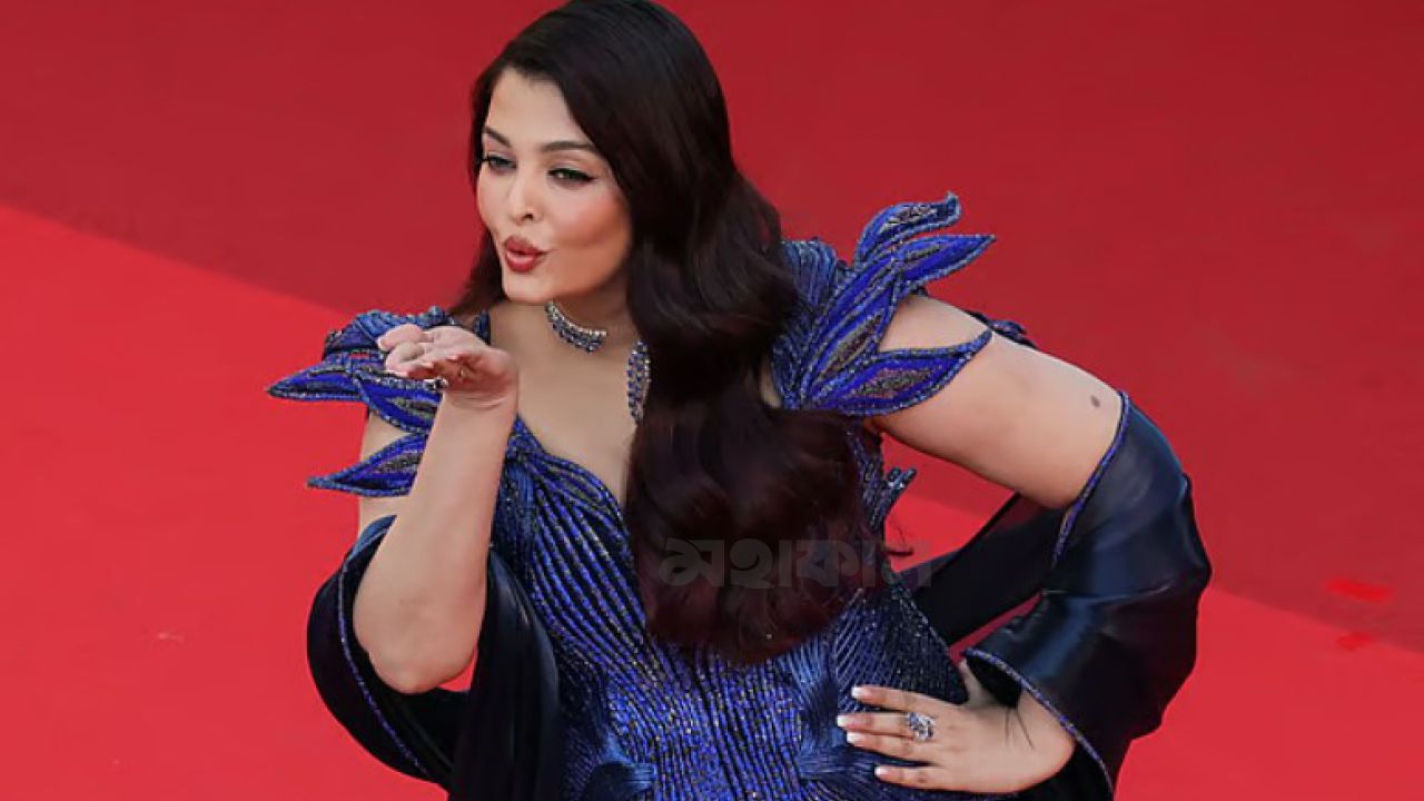 কৃত্রিমতাকে নয়, সততাকে আঁকড়ে ধরুন: কানে অংশগ্রহণকারীদের জন্য পরামর্শ ঐশ্বরিয়ার