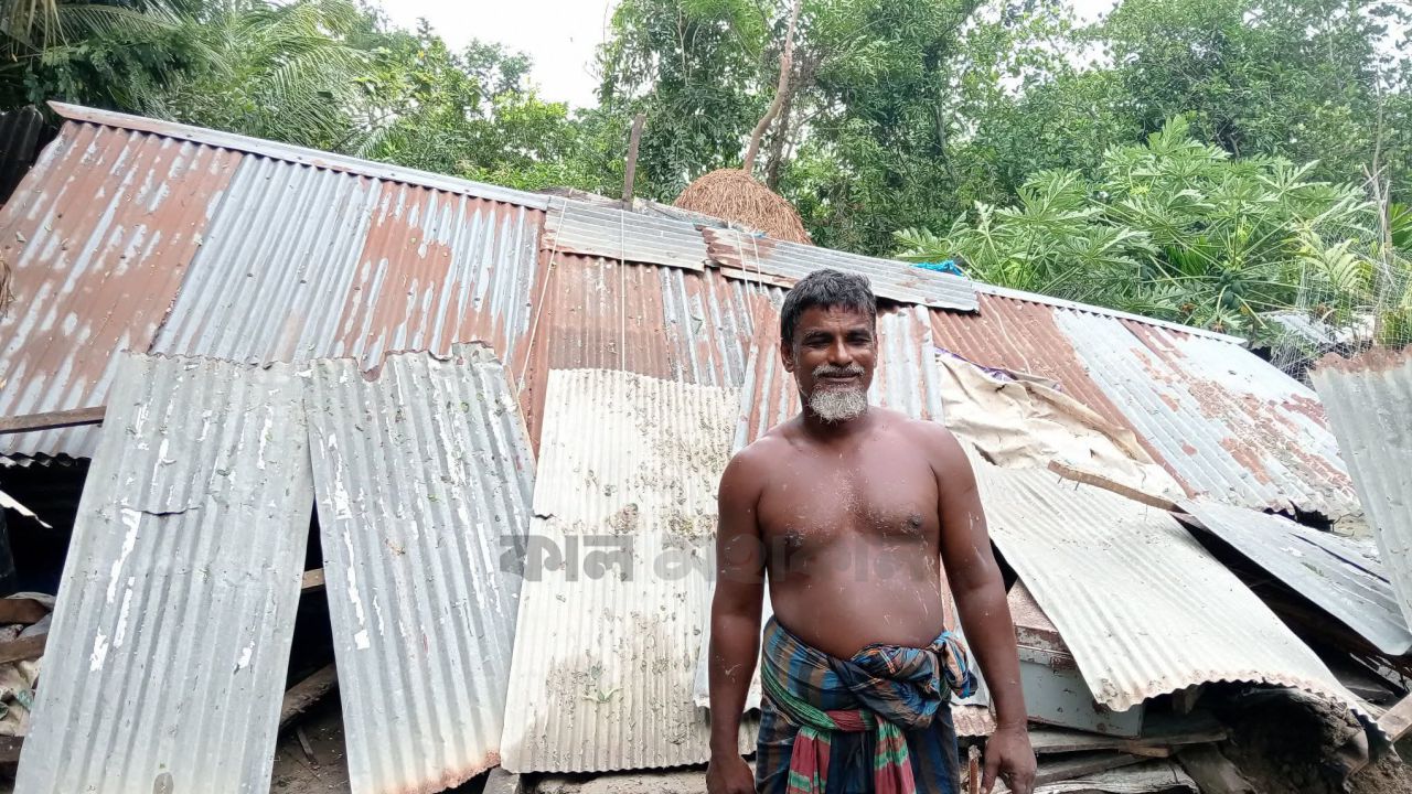 টর্নেডোর আঘাতে লণ্ডভণ্ড মনপুরা, দিশেহারা পরিবারগুলো