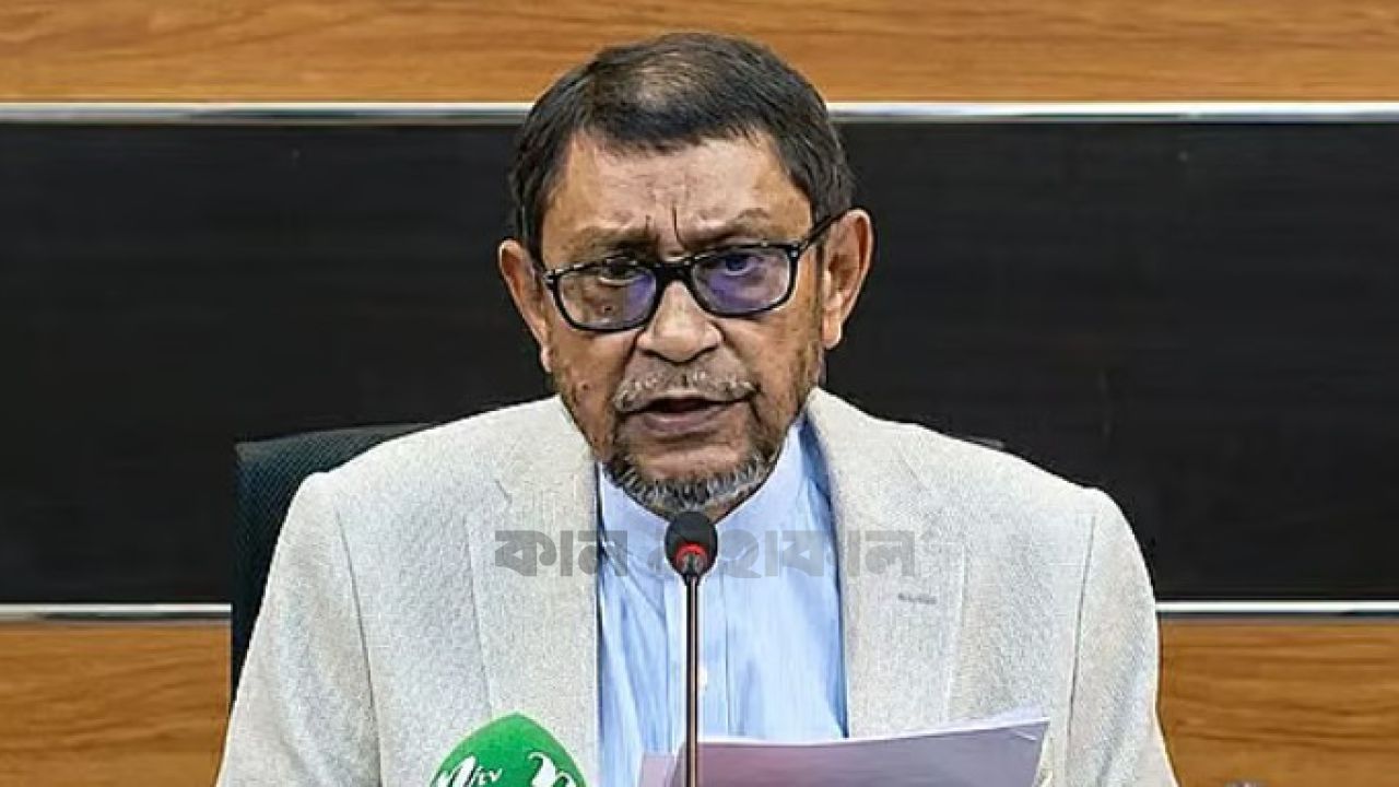 ডেঙ্গু প্রতিরোধে কঠোর সরকার: মোবাইল কোর্ট চলমান, লার্ভা মিললেই জরিমানা
