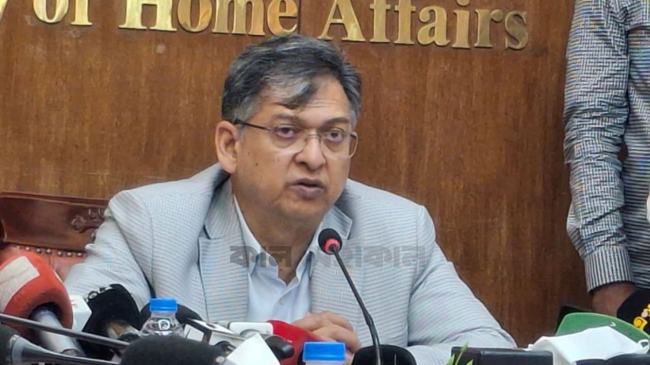 ‘আওয়ামী লীগ কোনো রাজনৈতিক দল নয়, মাফিয়া পার্টি’: স্বরাষ্ট্রমন্ত্রী