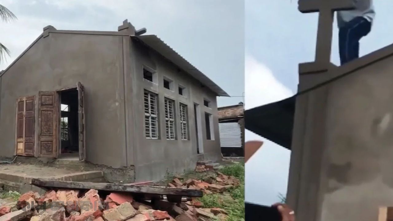 চার্চে হামলার অভিযোগে উত্তপ্ত পশ্চিমবঙ্গ, তদন্তে পুলিশ