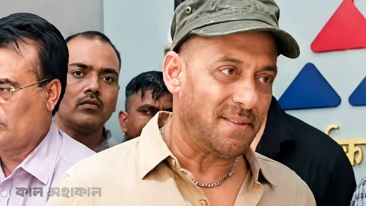 নিজের স্বাস্থ্য নিয়ে গুঞ্জনের জবাব দিতে গিয়ে উল্টো ভক্তদের প্রশ্ন করলেন সালমান 