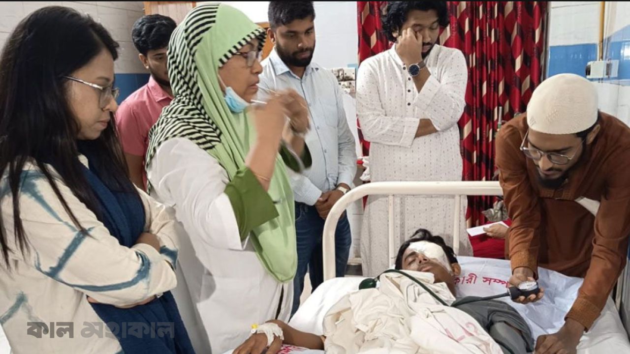 অস্ত্রোপচারের পরও দৃষ্টিশক্তি ফিরছে না আলিফের