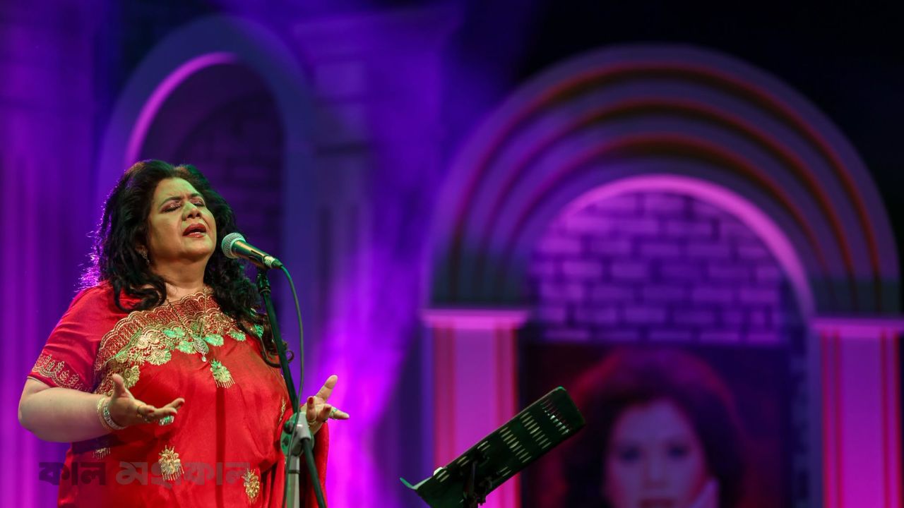 সিডনিতে রুনা লায়লার সুরে ভাসল প্রবাসী বাঙালির হৃদয়